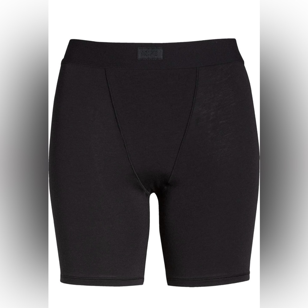 SKIMS boyfriend boxers